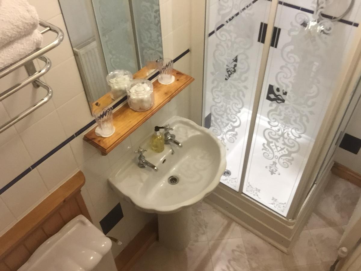 Polraen Country House Hotel Лу Екстериор снимка